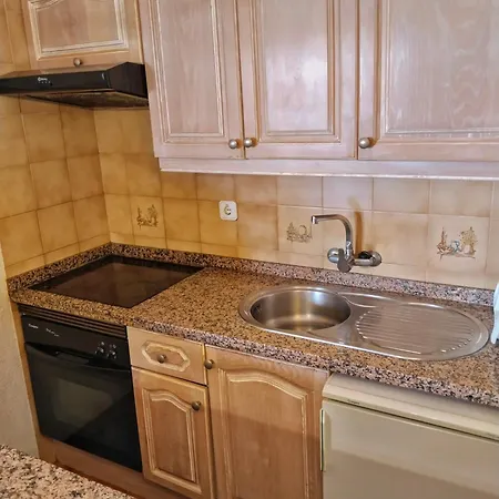 Maximar 8 Bed Places, Heated Swimmingpool