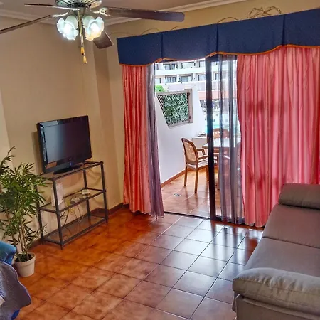 Apartman Maximar , Heated Swimmingpool Arona