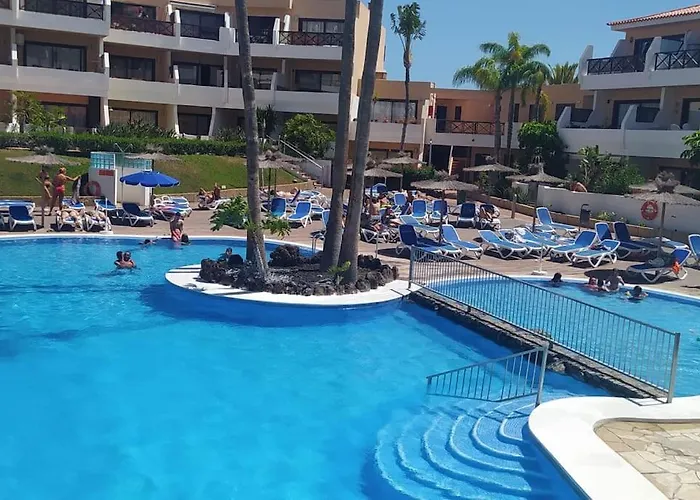 Maximar Apartment , Heated Swimmingpool Daire