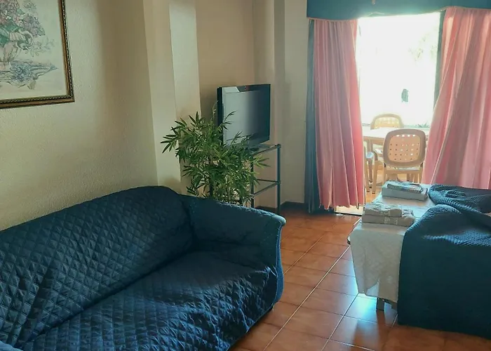 Maximar Apartment , Heated Swimmingpool Daire