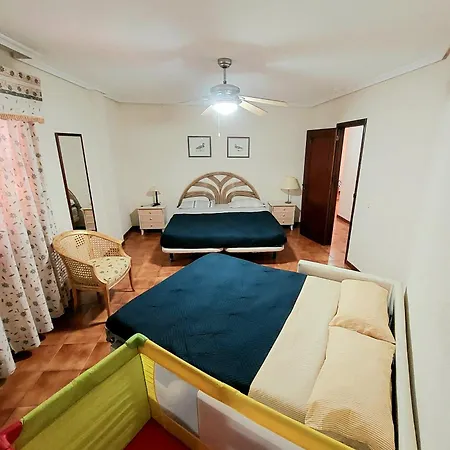 Διαμέρισμα Maximar 8 Bed Places, Heated Swimmingpool