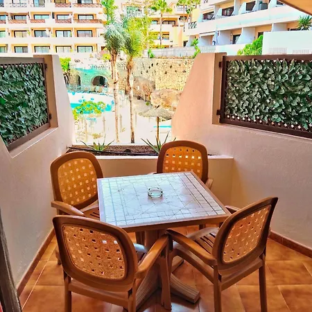 Maximar 8 Bed Places, Heated Swimmingpool * Arona (Tenerife)